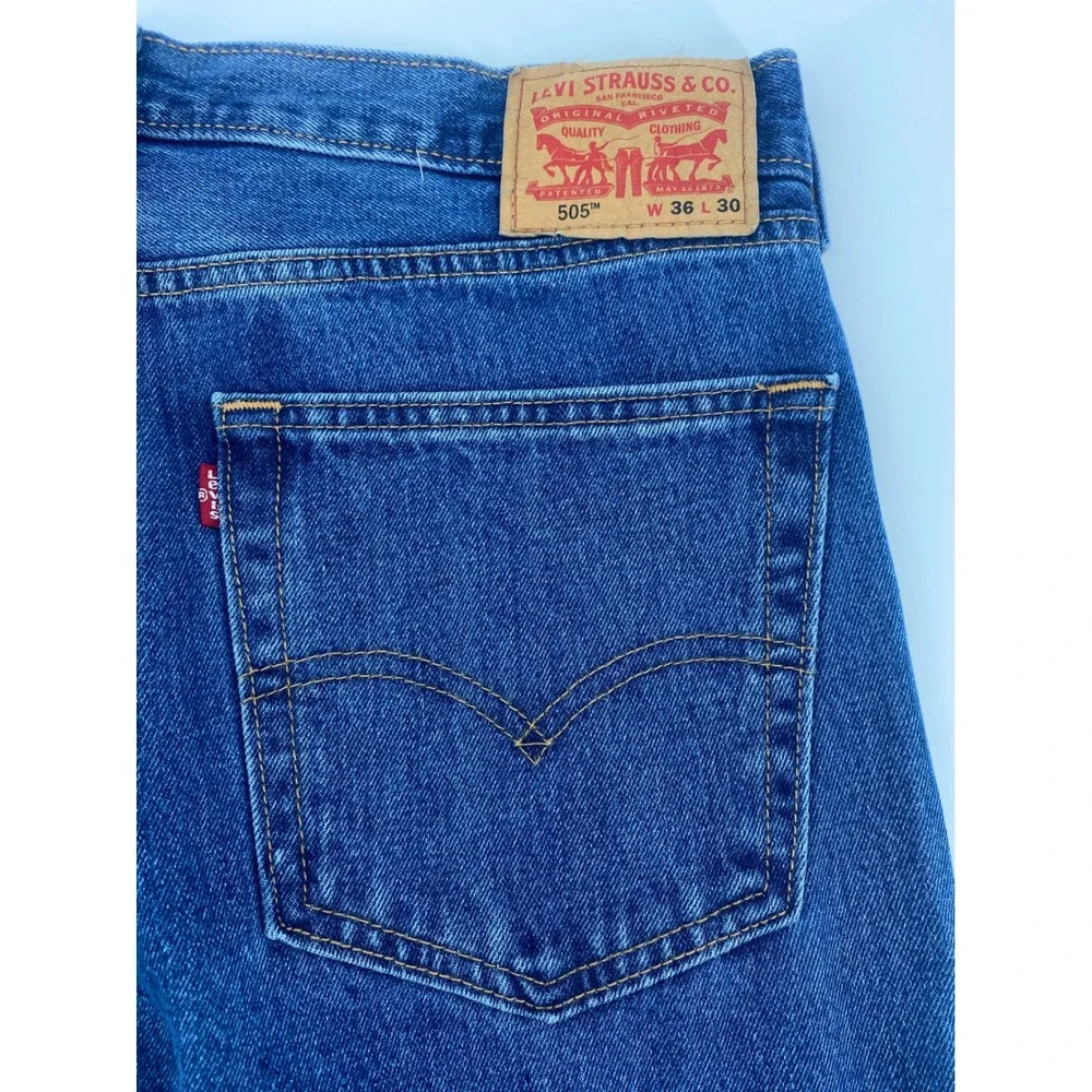 Levi's 505 Regular Fit Straight Leg Mens Jeans 36x30 Blue Denim Medium Wash